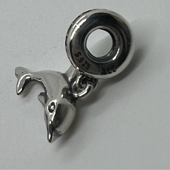 Authentic Pandora dolphin charm - Picture 5 of 5